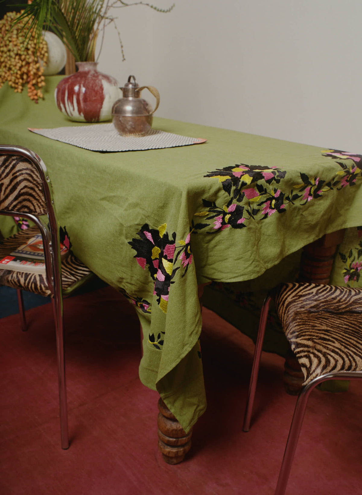 HAND-EMBROIDERED KASAB TABLE CLOTH, ACID GREEN