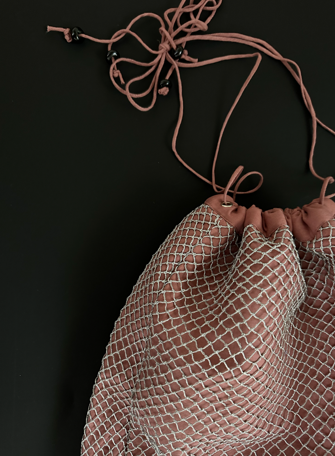 KASAB NET BUCKET BAG, PLUM with SILVER